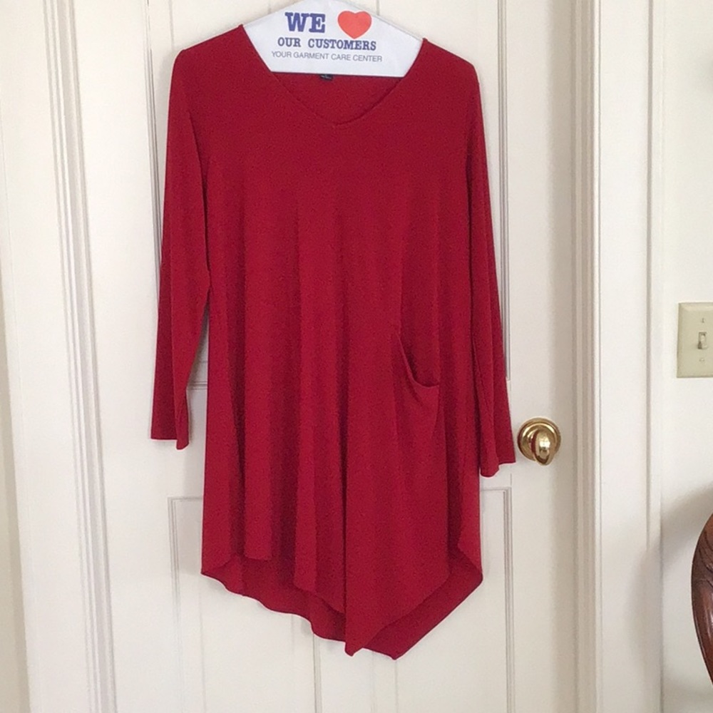 Asymmetrical tunic in Lipstick